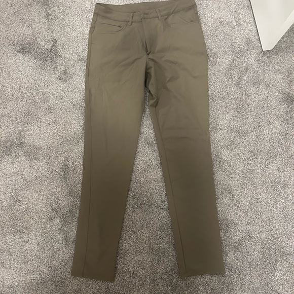 Men’s dress pants (never worn!) - Picture 1 of 3